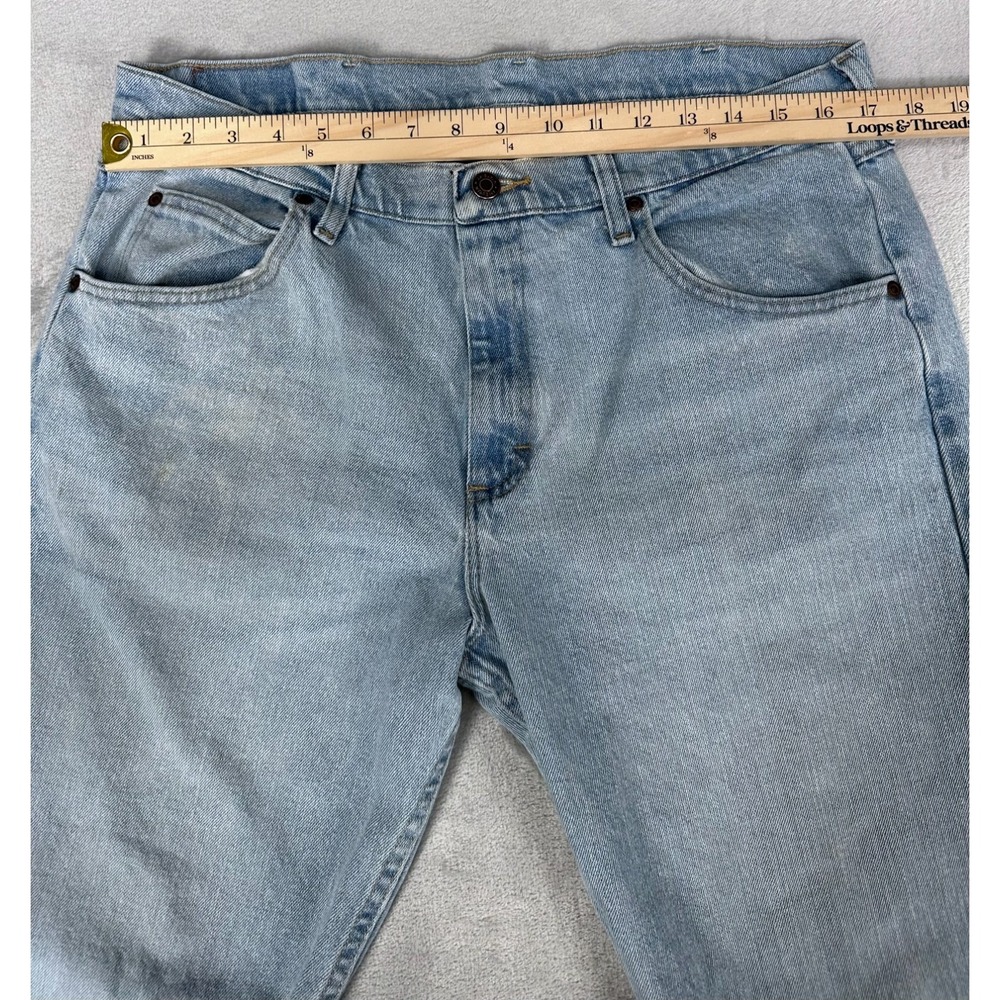 Wrangler Premium Quality Jeans Men's 34x30 Light Wash Straight Leg Denim - Picture 7 of 13